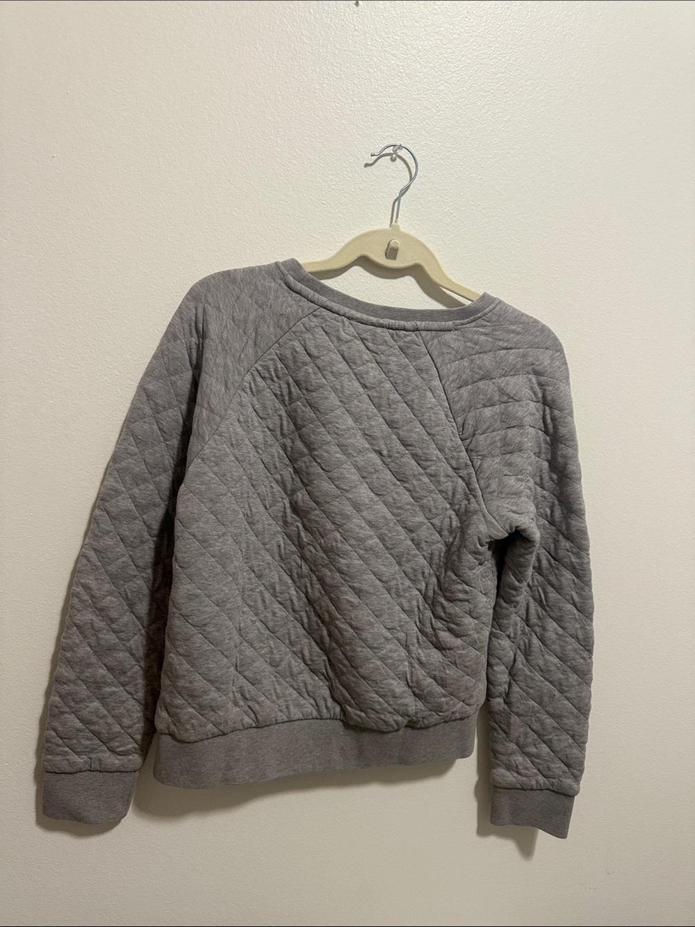 Patagonia Quilted Crewneck Sweatshirt - Light Gray - Picture 3 of 3